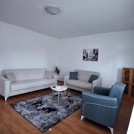 Aya Rejana Apartment *