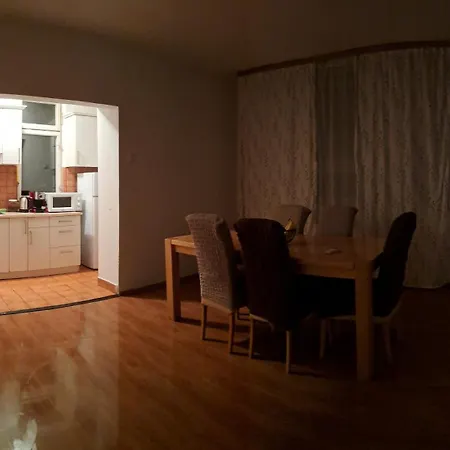 Apartment Aya Rejana